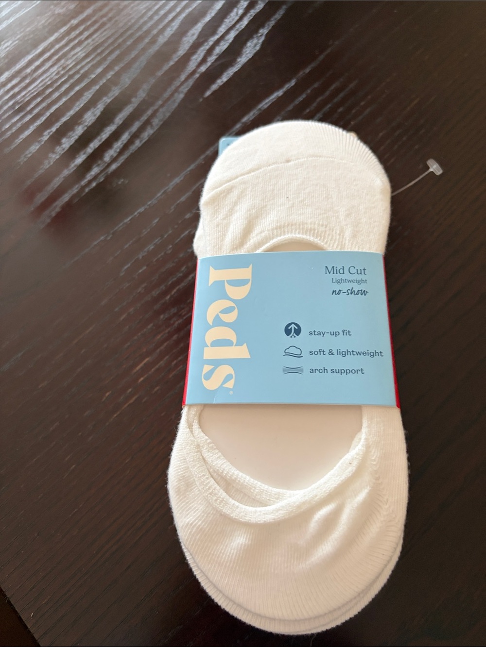 6 pack Peds Women’s Mid-Cut No-Show Socks — White